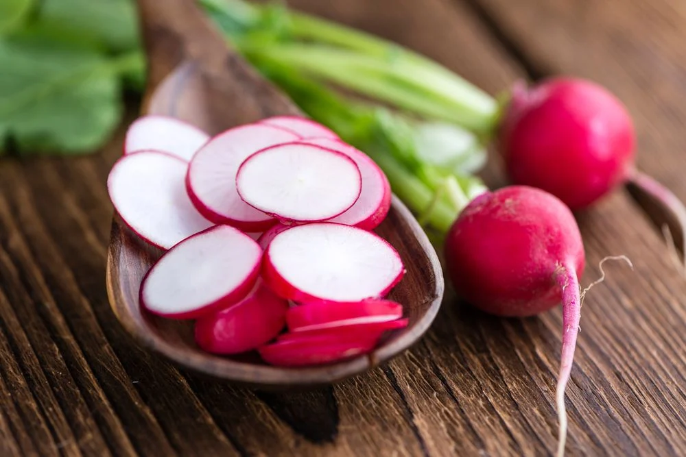 Rabanete: Benefícios, Usos e Como Cultivar Esse Vegetal Poderoso